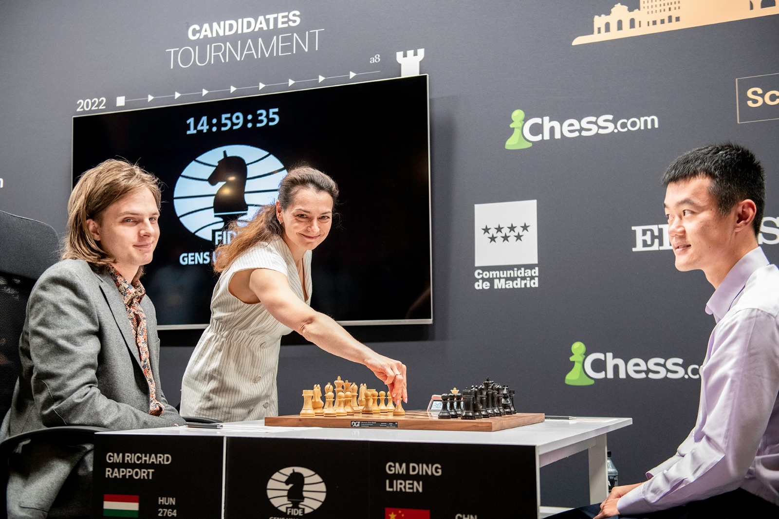 2022 Candidates Round 1: A confident start for Nepomniachtchi and Caruana