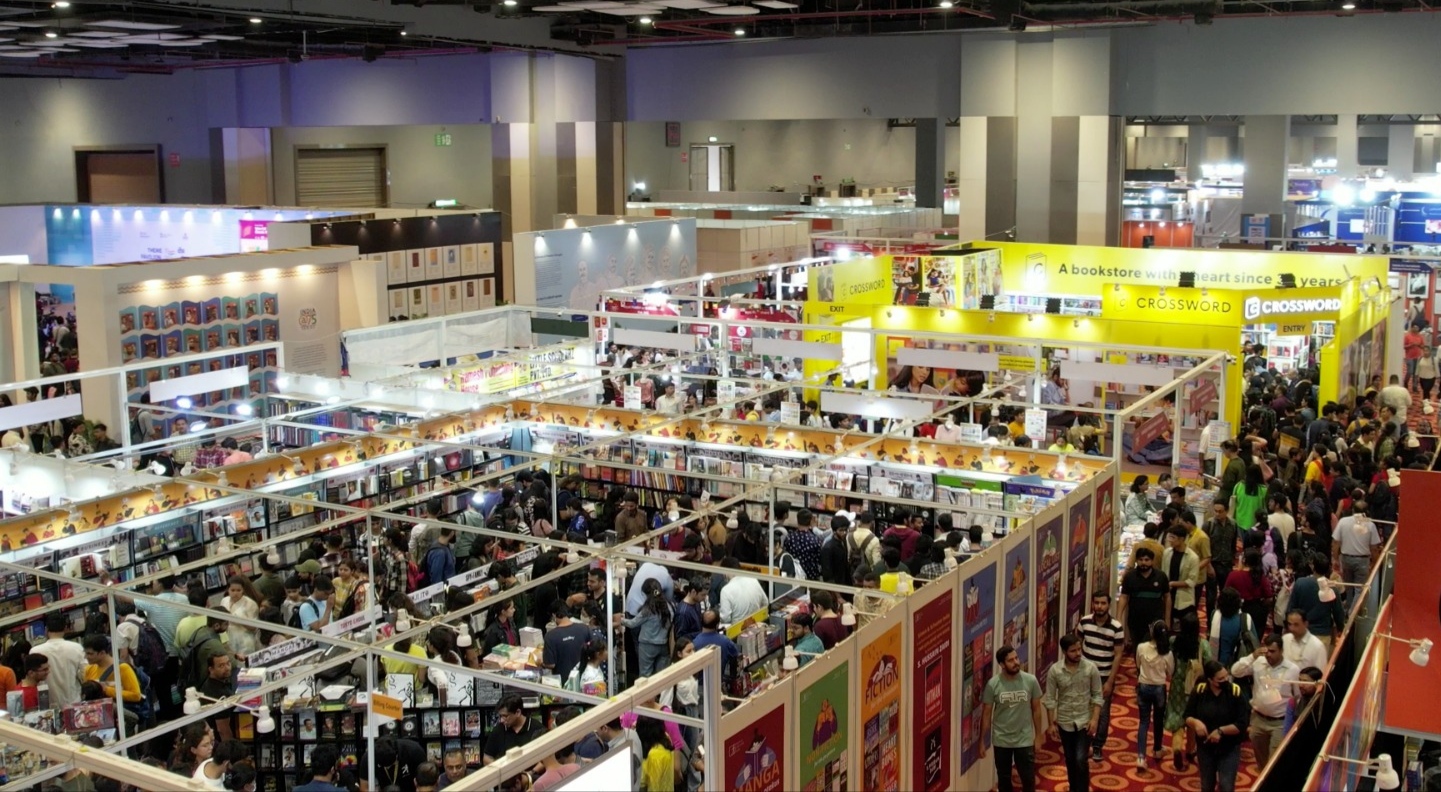 The Penultimate Day of New Delhi World Book Fair 2023 Witnesses Book Lovers Queueing up to get into Bookstalls