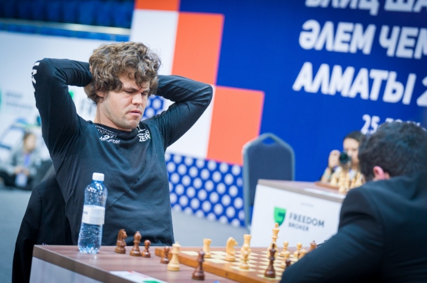 Carlsen Wins World Blitz Championship, Assaubayeva Defends Women's Title 