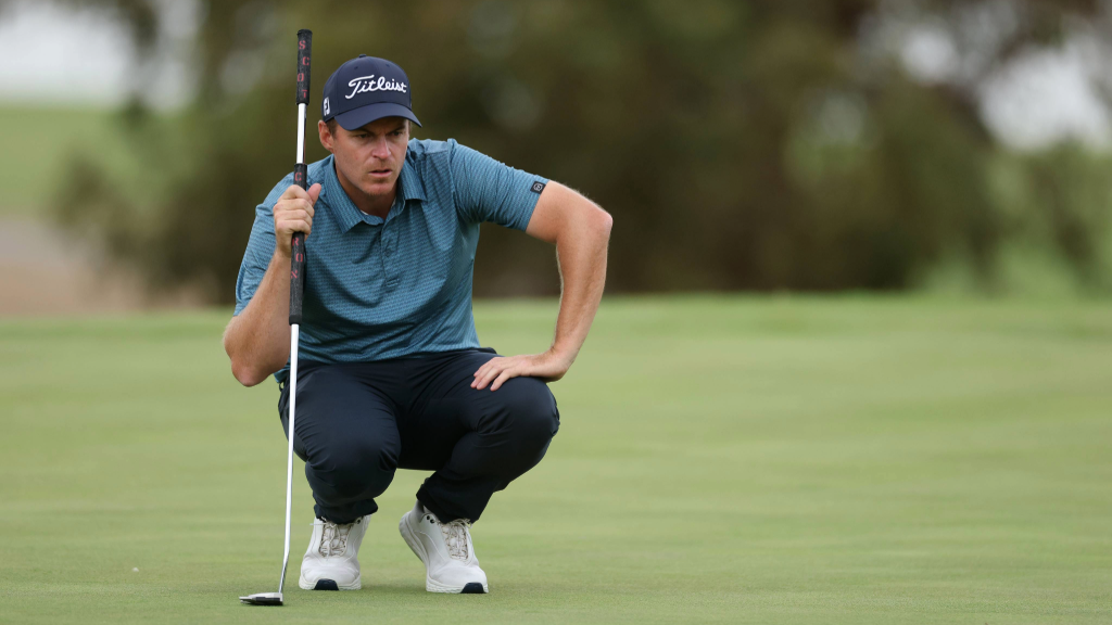 Munro goes low to kick off Heritage Classic