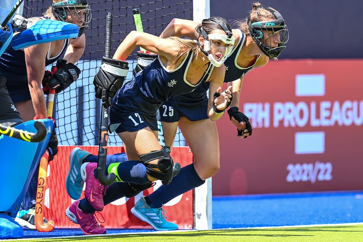 Missed Chances as USWNT Falls to England in FIH Ho