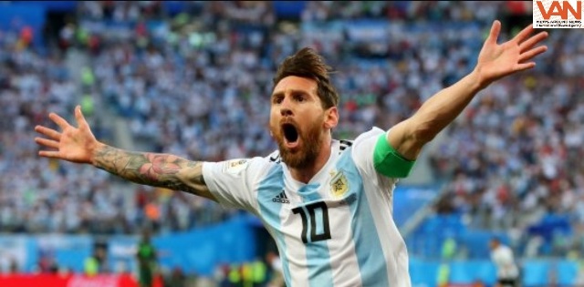 Messi Celebrates after Argentina's victory