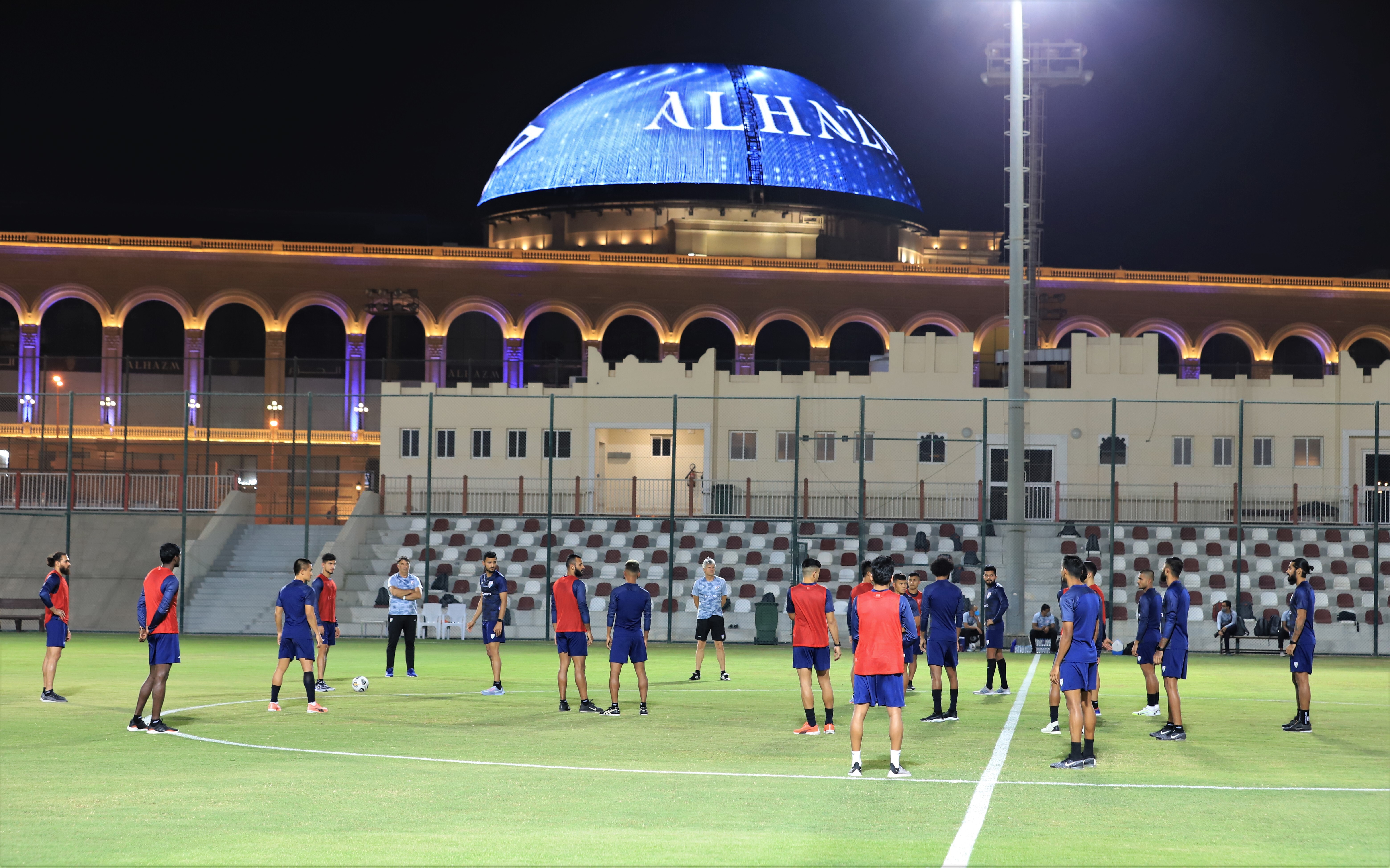 Blue Tigers' fifth outdoor training session in Doh
