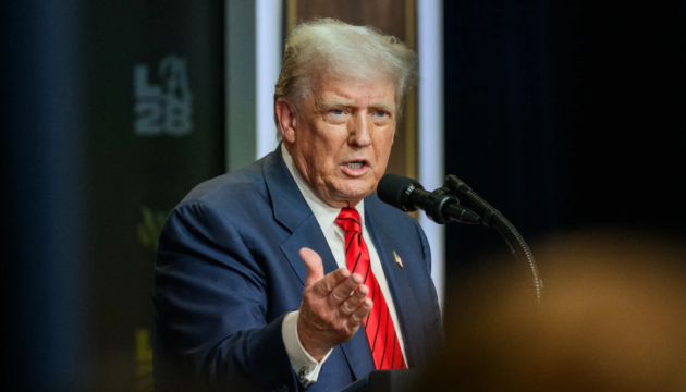 Trump warns Russia of economic war if peace with Ukraine fails