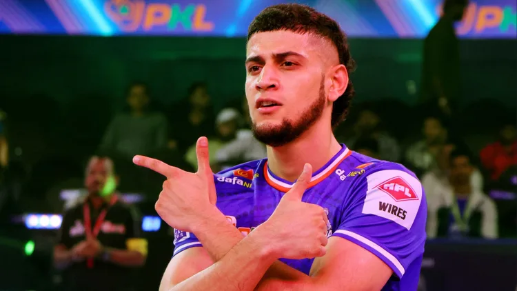 Gujarat Giants make giant moves on Day 1 of PKL 12 Auction; signs Mohammadreza Shadloui for Rs 2.23 Crore