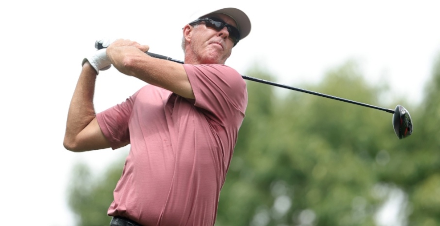 Richard Green leads Regions Tradition, Aussies stumble at PGA Championship