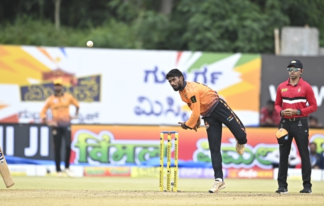 Hubli Tigers roar past Mysore Warriors with dominant win