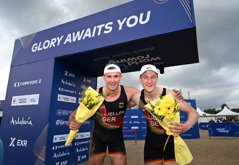 First medals awarded at 2025 World Rowing Beach Sprint Finals