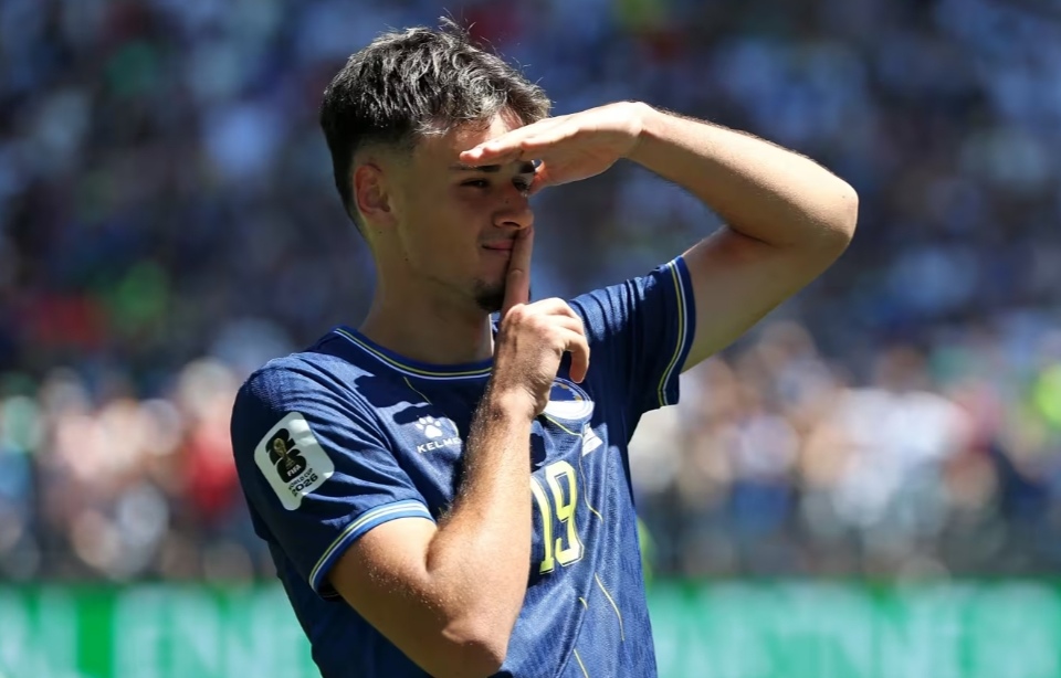 Teenager Kerim Alajbegovic lit up Seattle as Bosnia and Herzegovina run out 3-1 winners over Qatar
