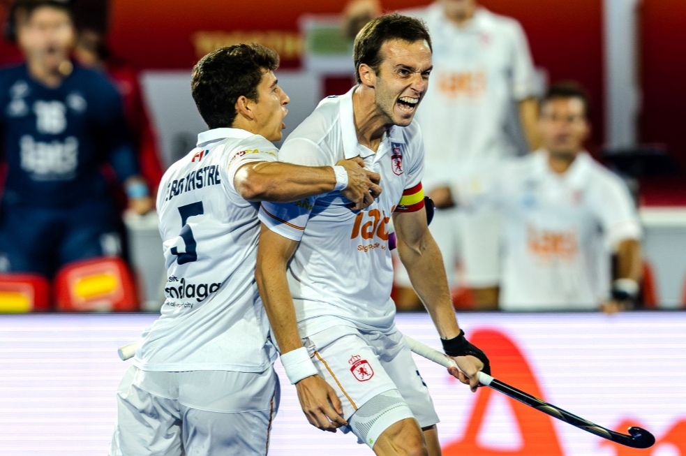 Hosts Belgium denied by Spain as semi-final line-up takes shape