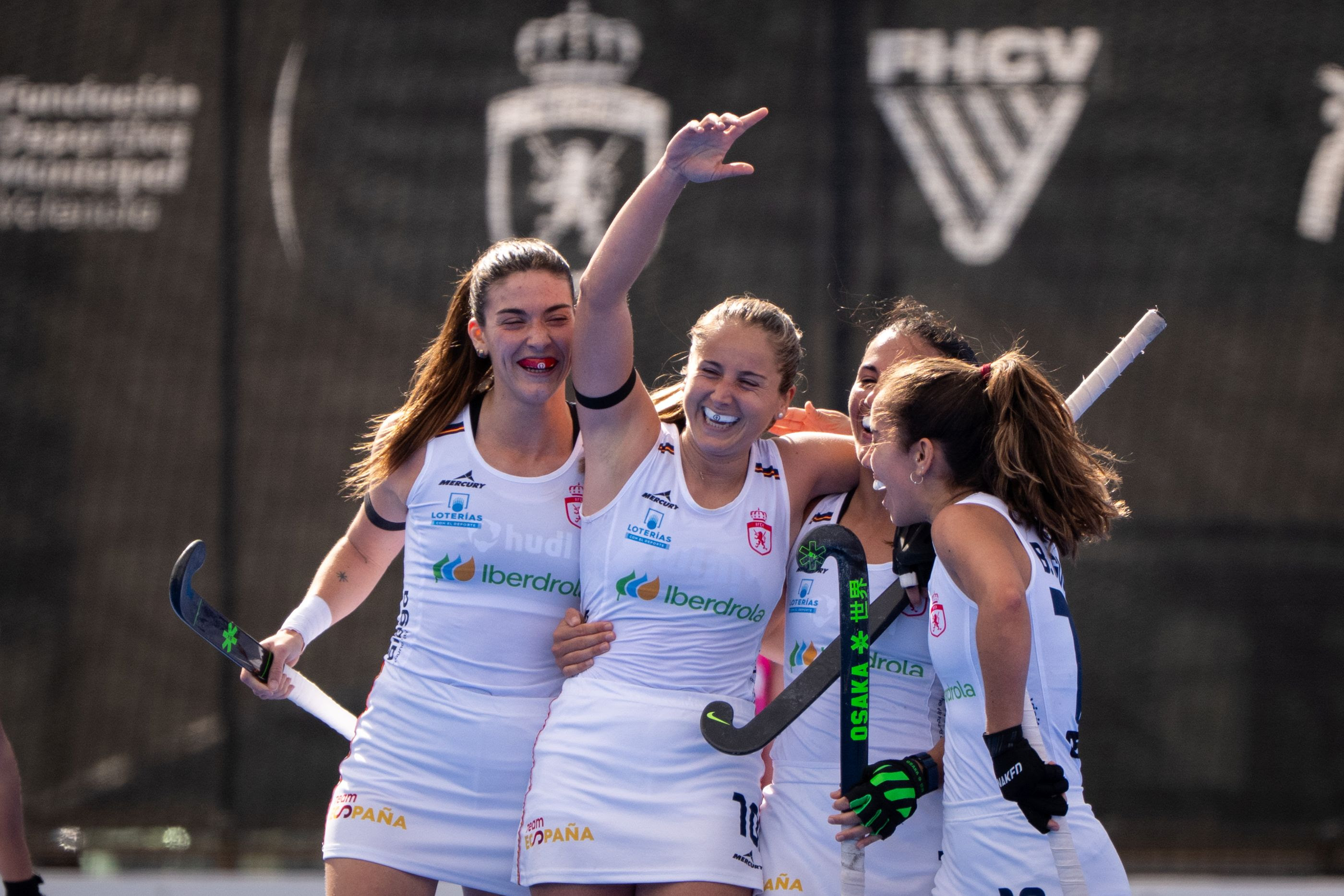 Boon and Alvarez hat-tricks light up action-packed day in the Pro League