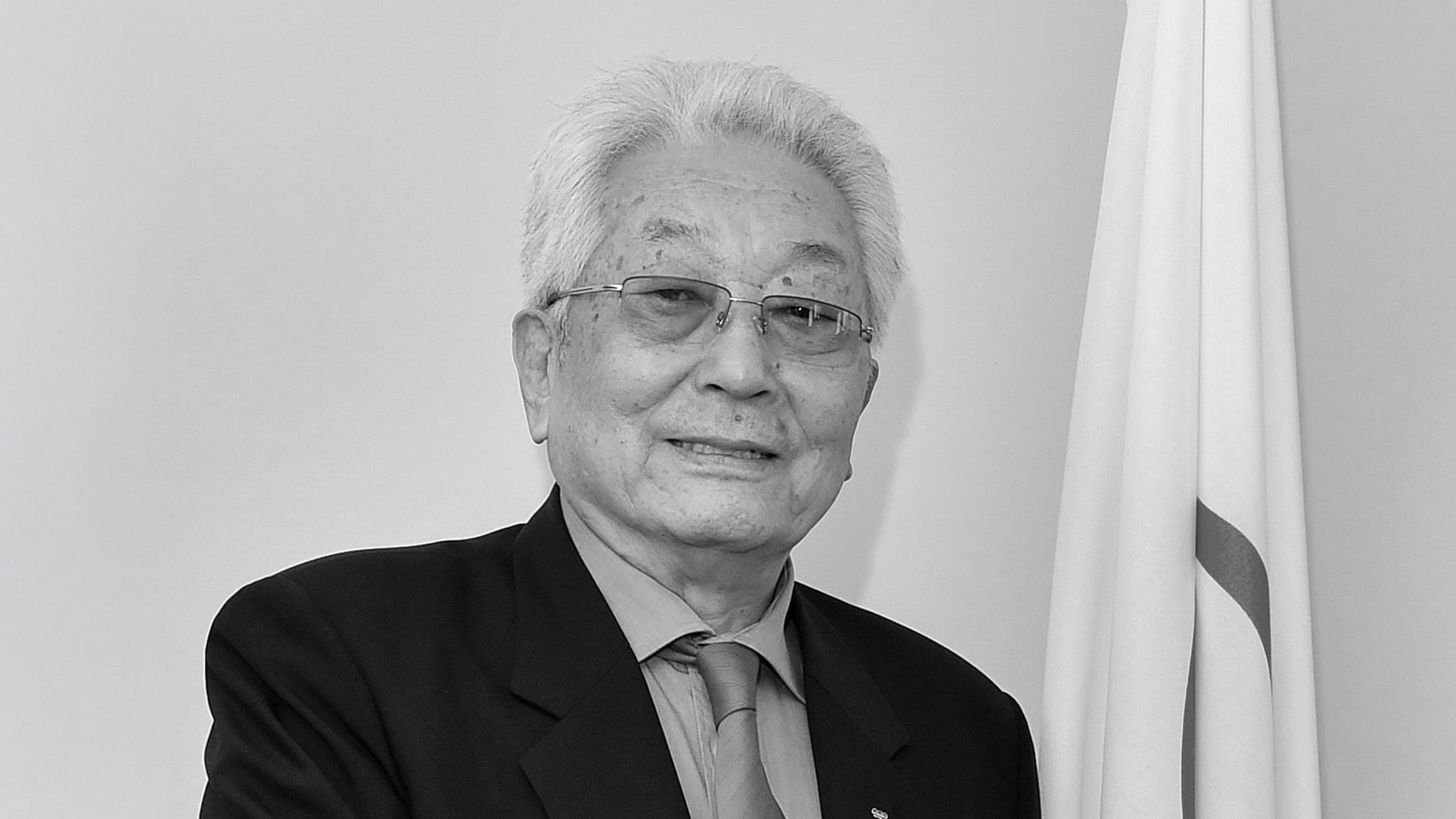 IOC expresses deep sorrow at passing of IOC Honorary Member Ung Chang