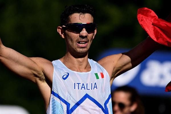 Stano smashes world 35km race walk record in Podebrady
