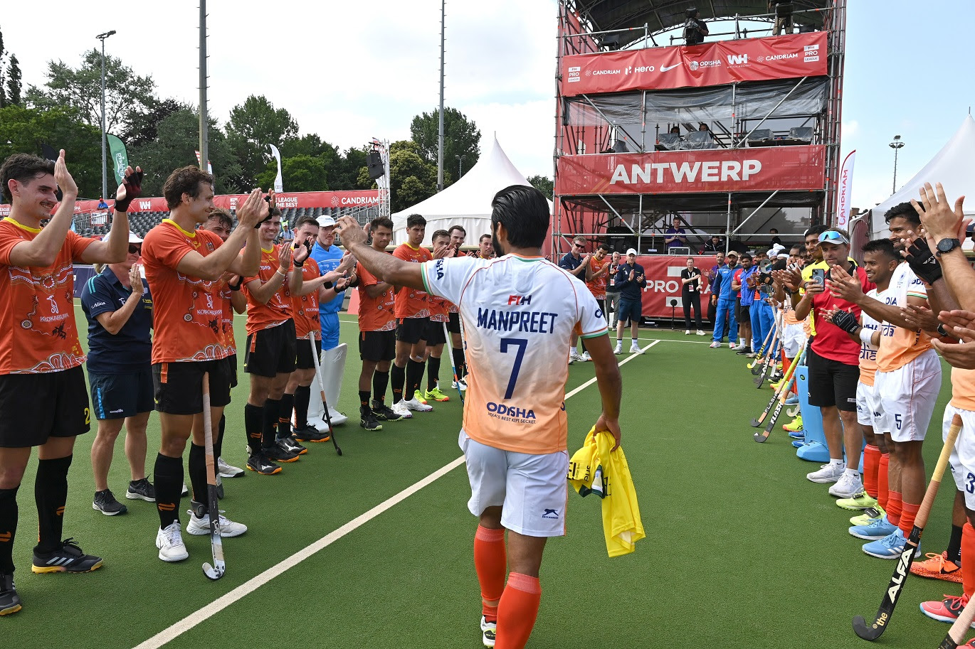 Heroic Carr earns Ireland men first win of the season as Manpreet celebrates 400th cap for India