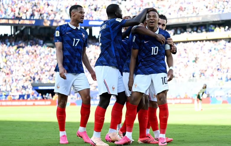 Mbappe scored twice as France powered past Senegal in the opening game