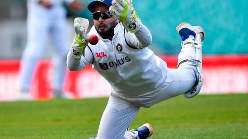 Pant reprimanded for breaching ICC Code of Conduct